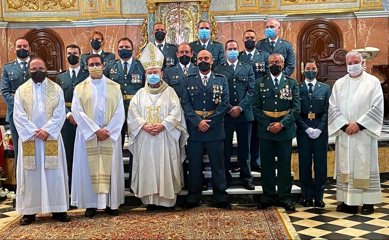 Virgen del Pilar | La Guardia Civil de Paiporta festeja a su patrona, la Virgen del Pilar