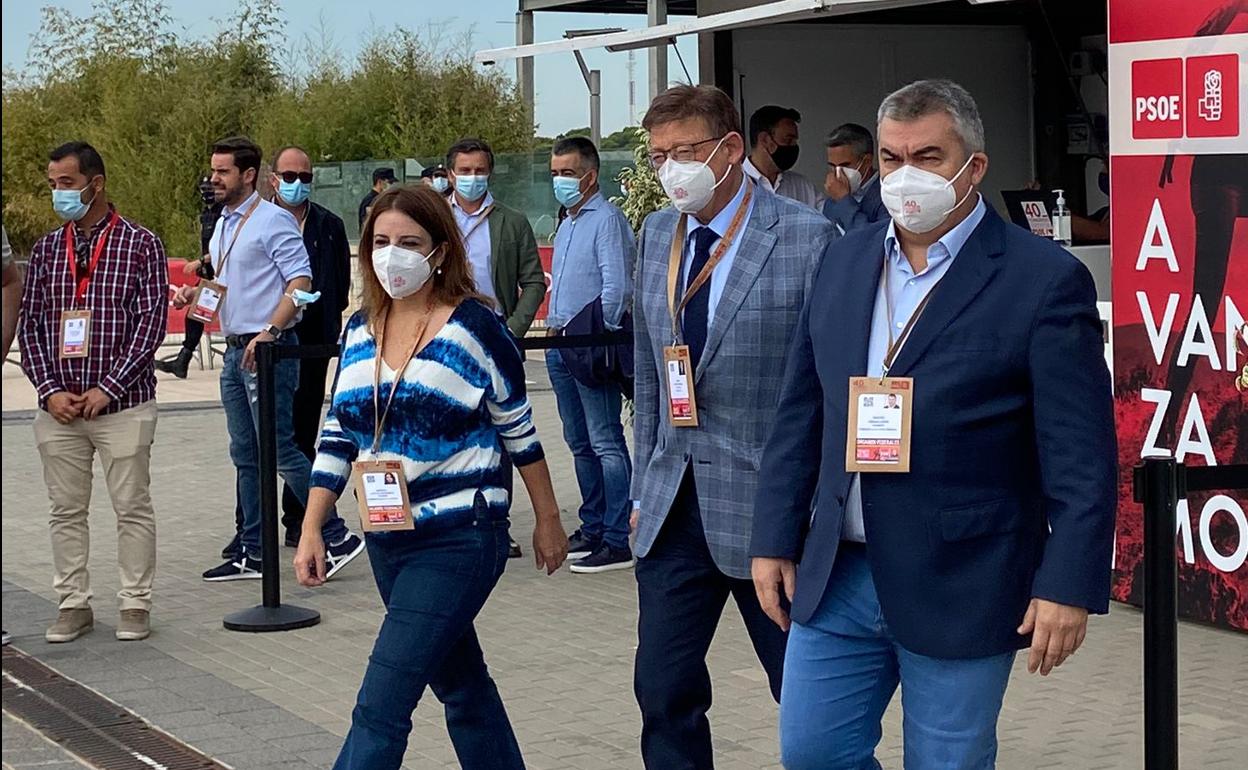 Lastra, Puig y Cerdán, esta mañana en Feria Valencia. 