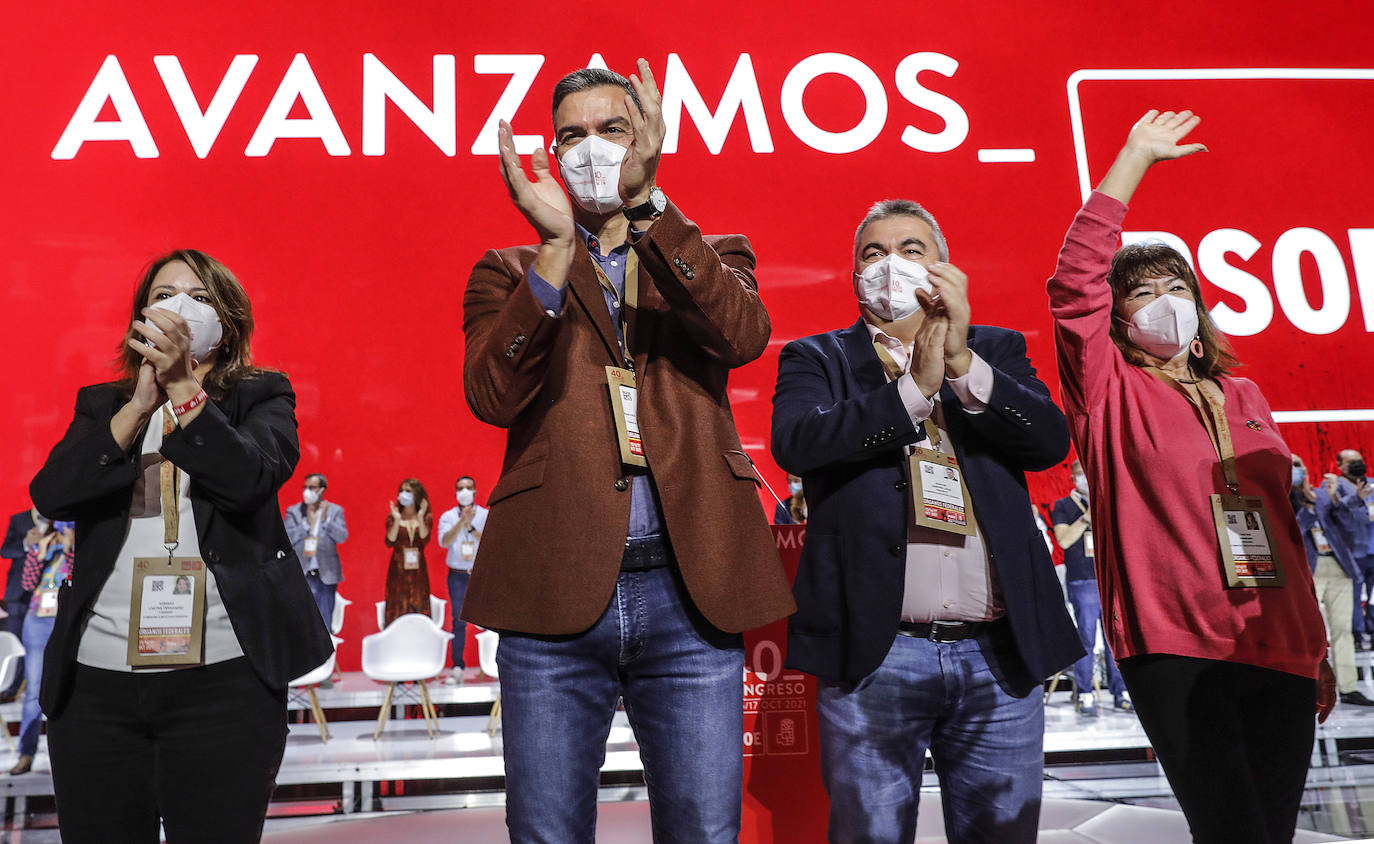 El 40 congreso del PSOE celebra su segunda jornada este sábado en Feria Valencia, en la que Ximo Puig ha intervenido ya como presidente de la mesa del cónclave. 