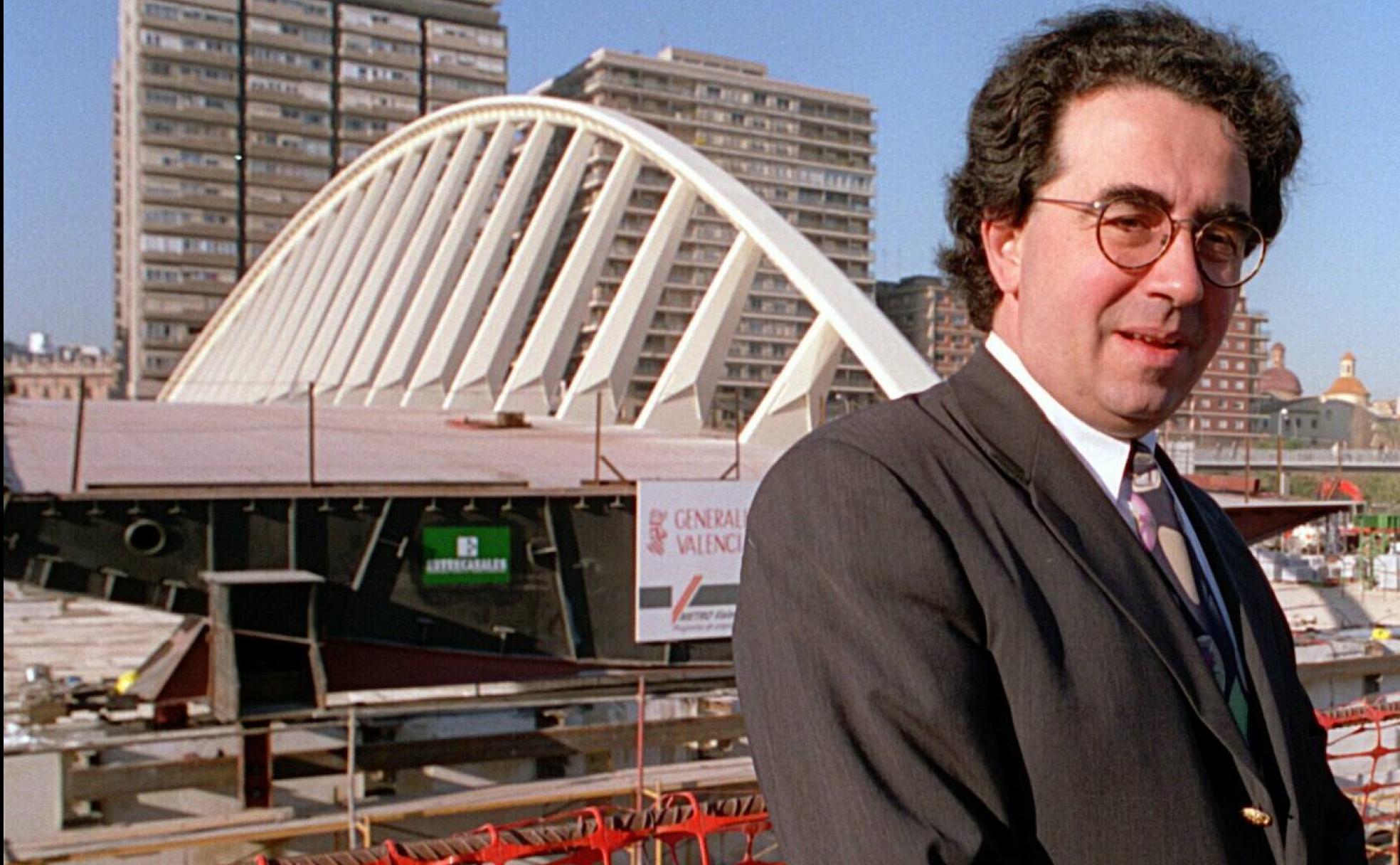 Calatrava, con el puente conocido como La Peineta al fondo.