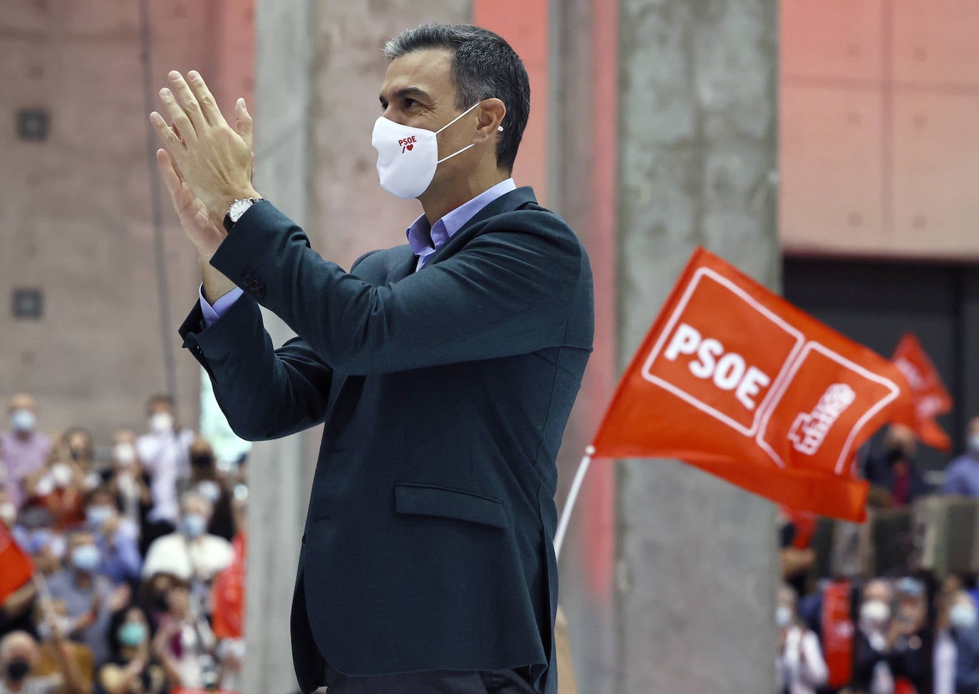 Este domingo se celebra la jornada de clausura del 40 congreso del PSOE. El broche final al cónclave lo pone el líder del PSOE, Pedro Sánchez, con su primer discurso como reelegido secretario general. 