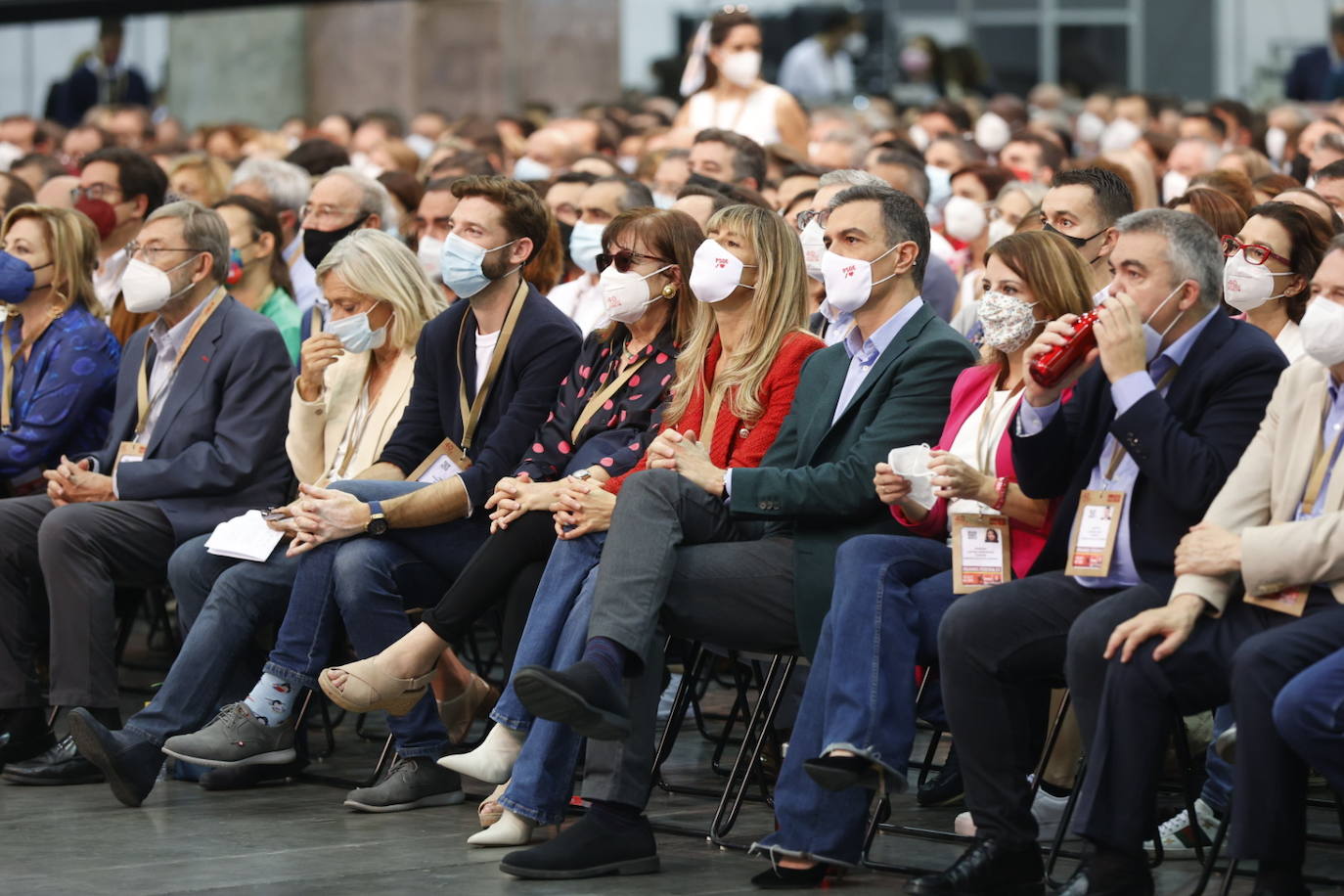 Este domingo se celebra la jornada de clausura del 40 congreso del PSOE. El broche final al cónclave lo pone el líder del PSOE, Pedro Sánchez, con su primer discurso como reelegido secretario general. 