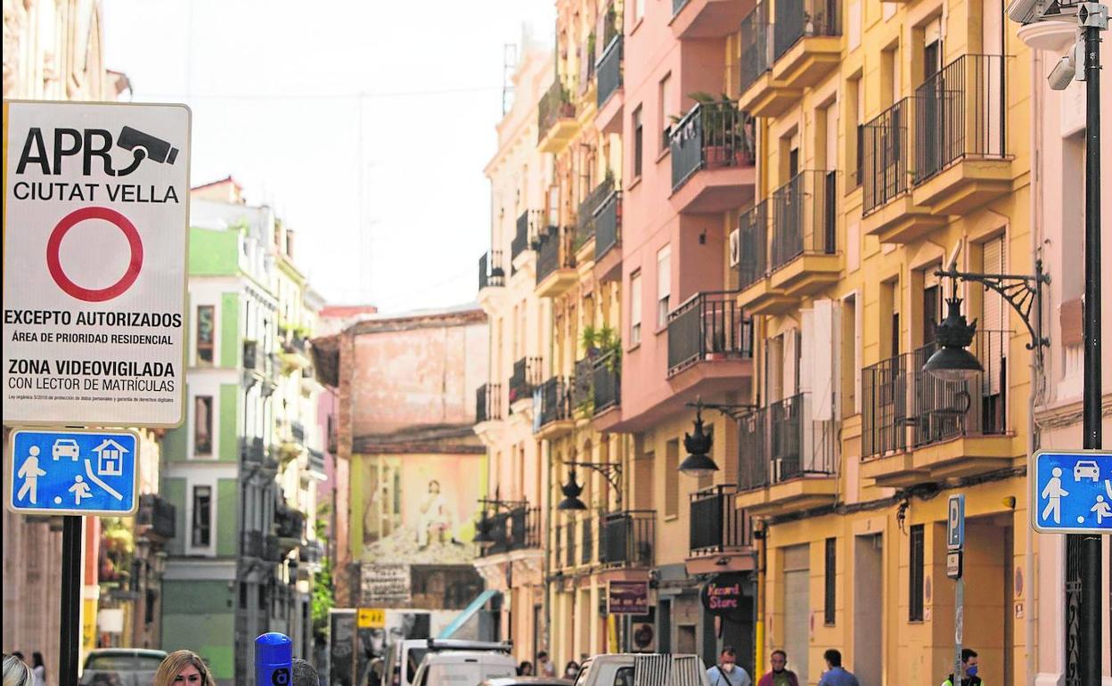 Una de las entradas a la APR de Ciutat Vella, ayer por la mañana. 