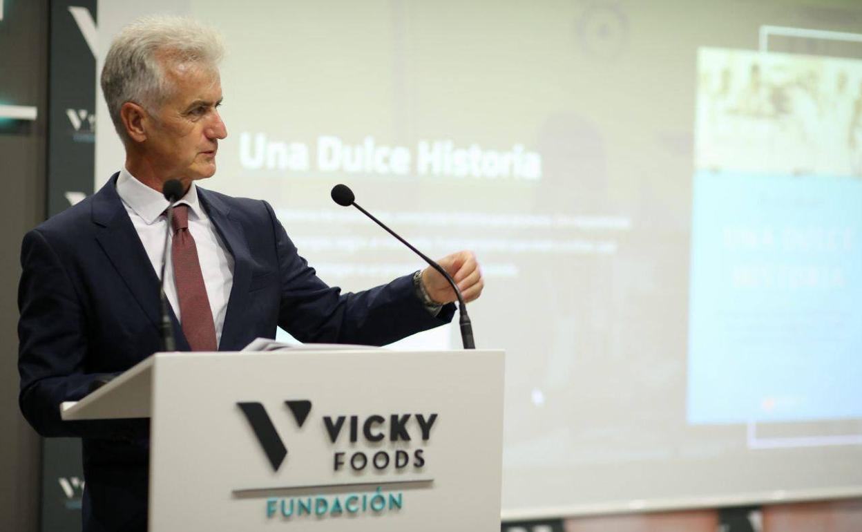 Rafa Juan, consejero delegado de Vicky Foos, en la presentación del libro. 