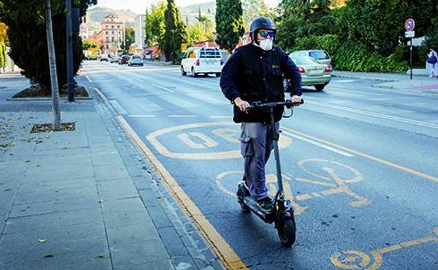 Cómo conducir un patinete eléctrico sin provocar accidentes