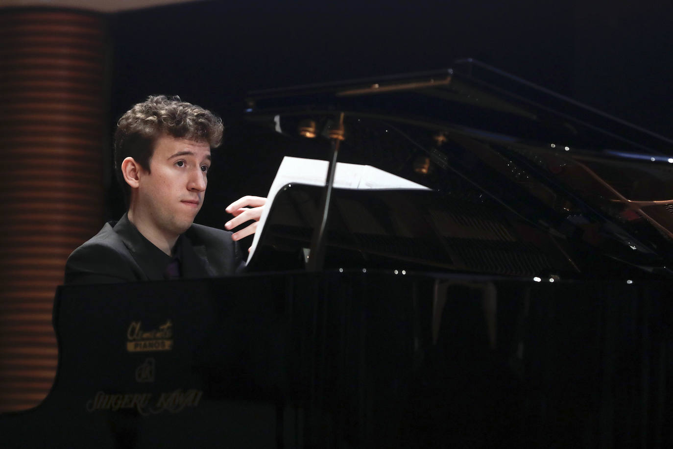 De la mano de Merche Femenía, treinta intérpretes valencianos demuestran su calidad artística en una jornada para el recuerdo 