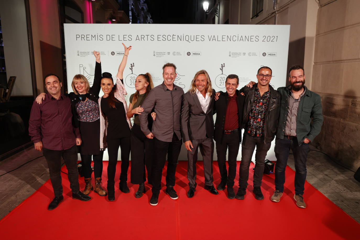 El Teatro Principal de Valencia ha acogido la celebración de la gran noche de las artes escénicas. Premiados e invitados han acudido al evento, en el que se respiraba ilusión por su vuelta tras la pandemia.