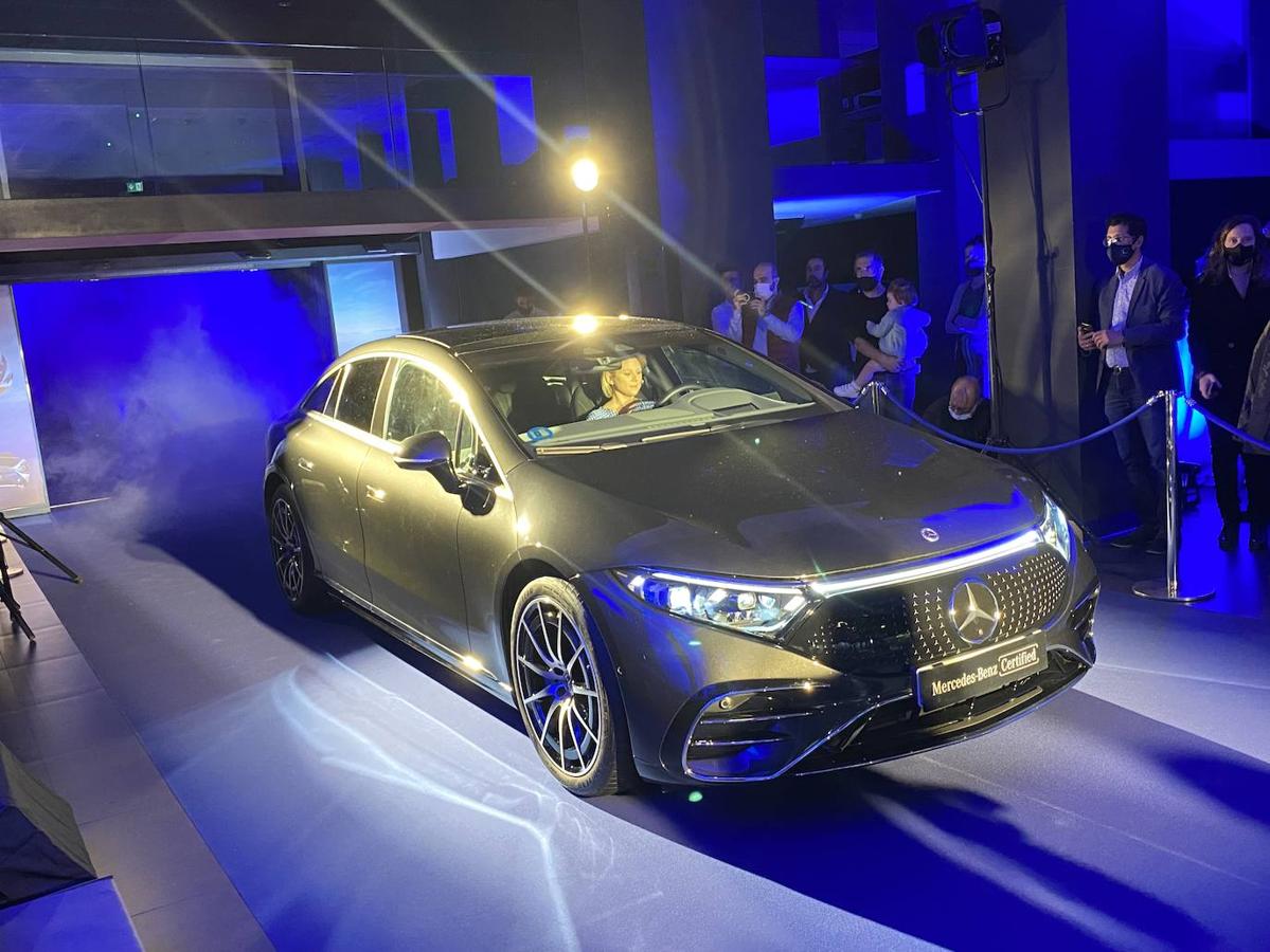 Fotos: Mercedes Valencia estrena el nuevo eléctrico EQS