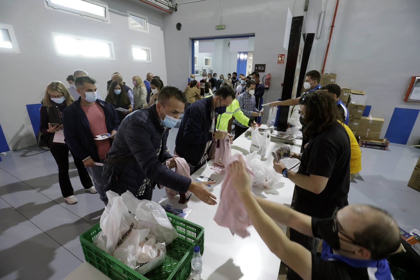 Fotos: Feria del Corredor de la 15K Valencia Abierta al Mar 2021