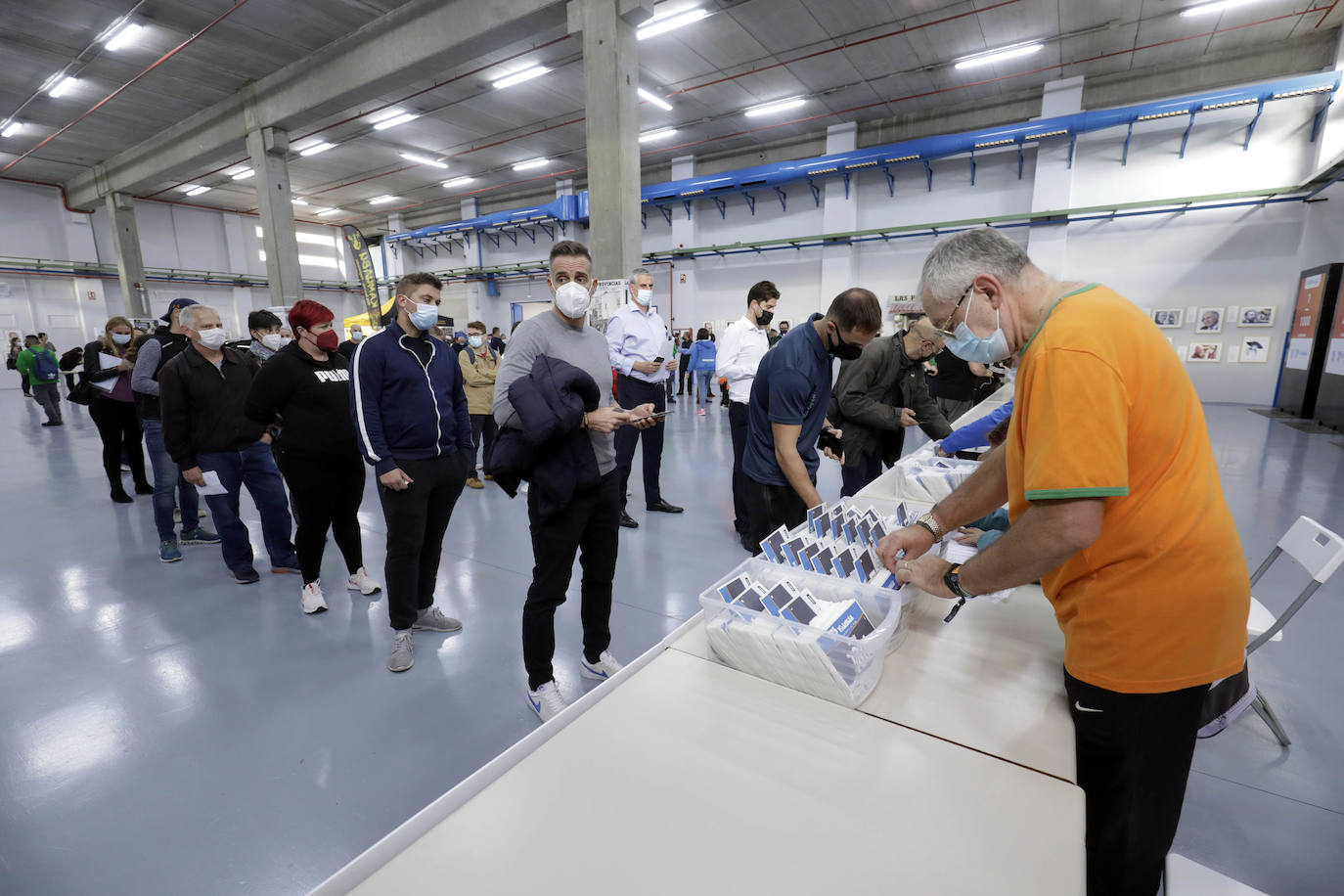 Fotos: Feria del Corredor de la 15K Valencia Abierta al Mar 2021