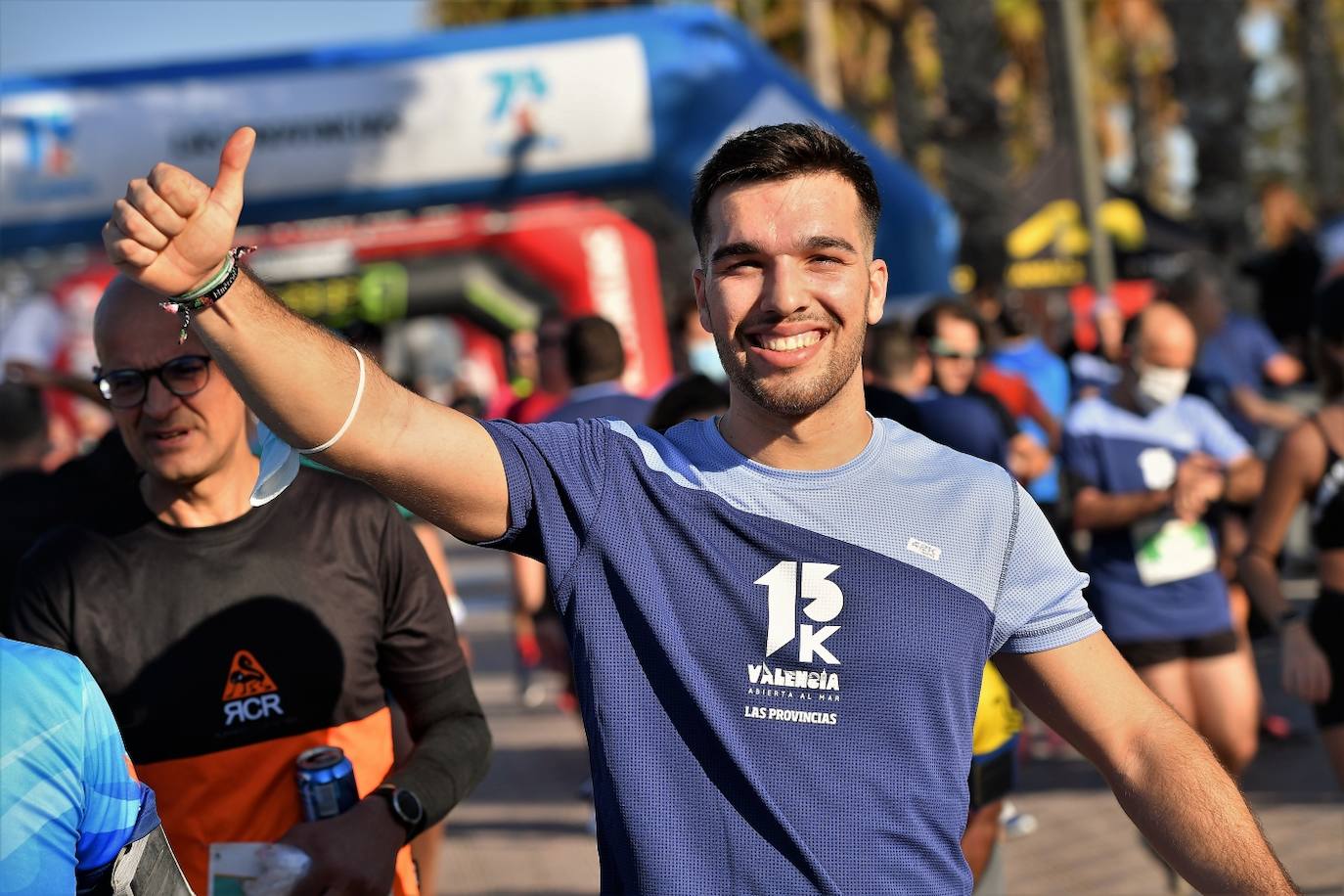 Fotos: Búscate en la meta de la 15K Valencia Abierta al mar (2)