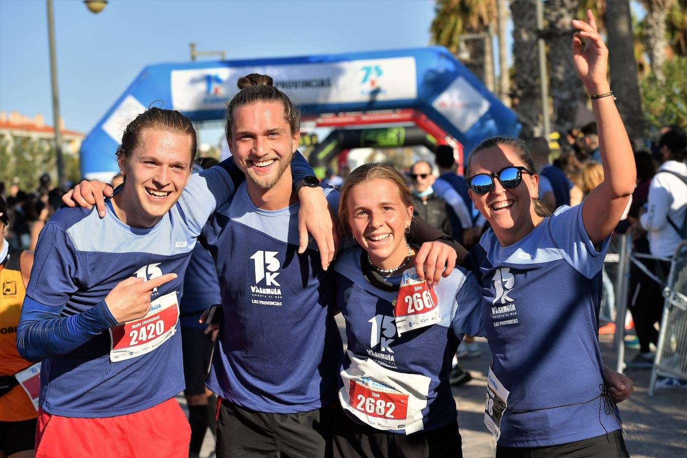 Fotos: Búscate en la meta de la 15K Valencia Abierta al mar (2)