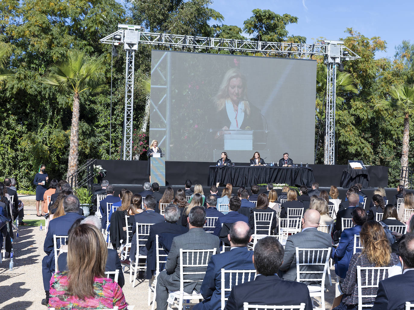 Este sábado fue una jornada de celebración en la Masia Xamandreu con la jura de nuevos letrados y con el acto de homenaje de los 25 años de colegiación del Ilustre Colegio de Abogados de Valencia (ICAV).