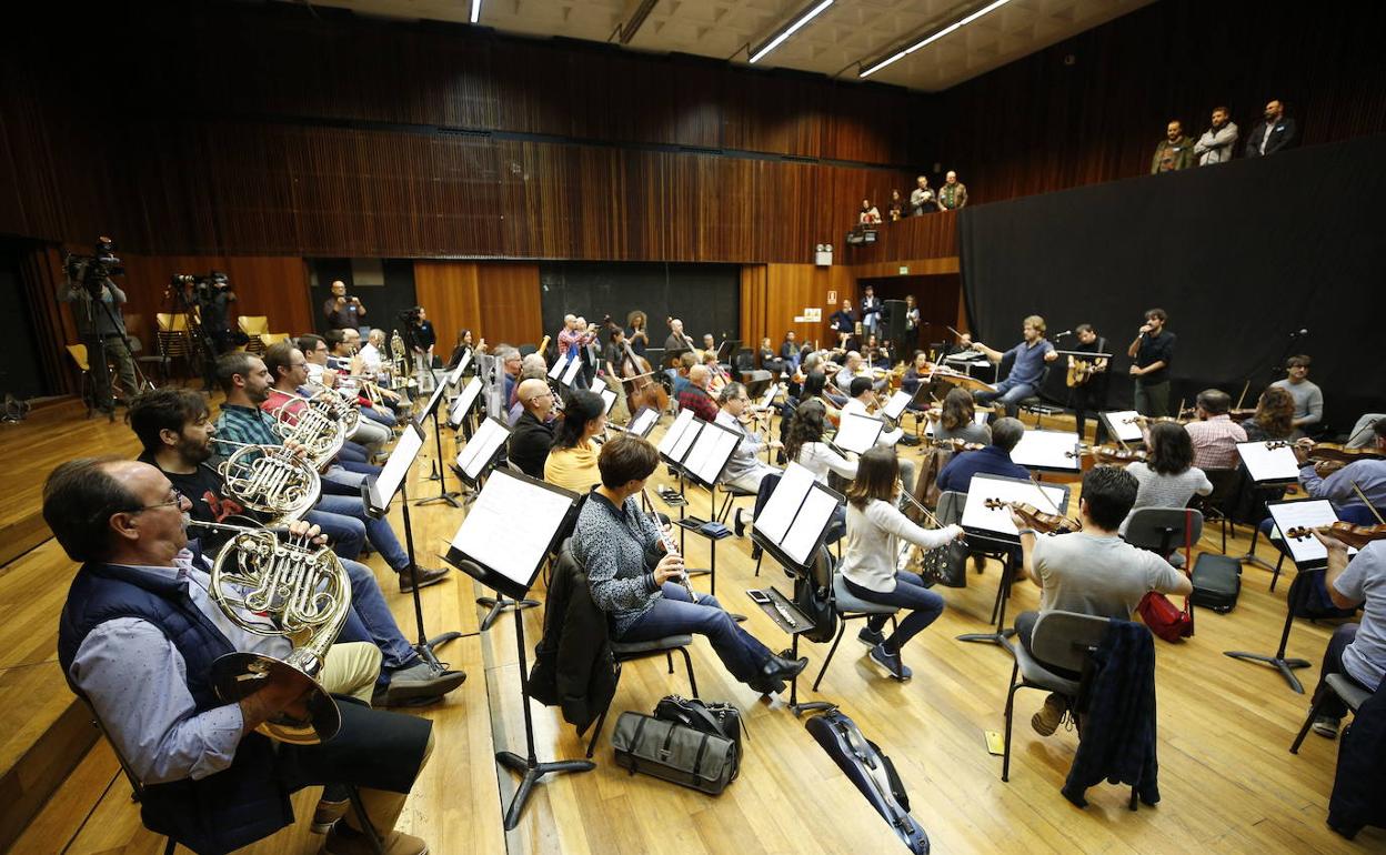 La Orquesta de valencia durante un ensayo. 