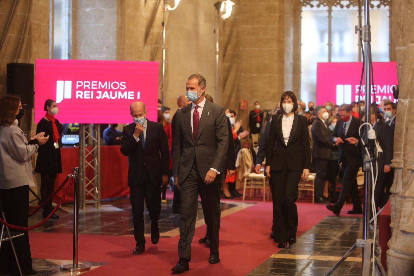 Los Premios Jaume I se entregan en Valencia, donde ha acudido en 2021 el Rey Felipe VI. 