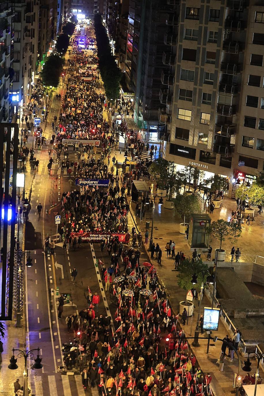 Fotos: Manifestación en Valencia contra la infrafinanciación de la Comunitat