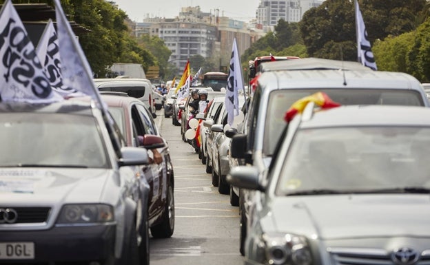 La presión para usar el valenciano en los colegios llega a los tribunales