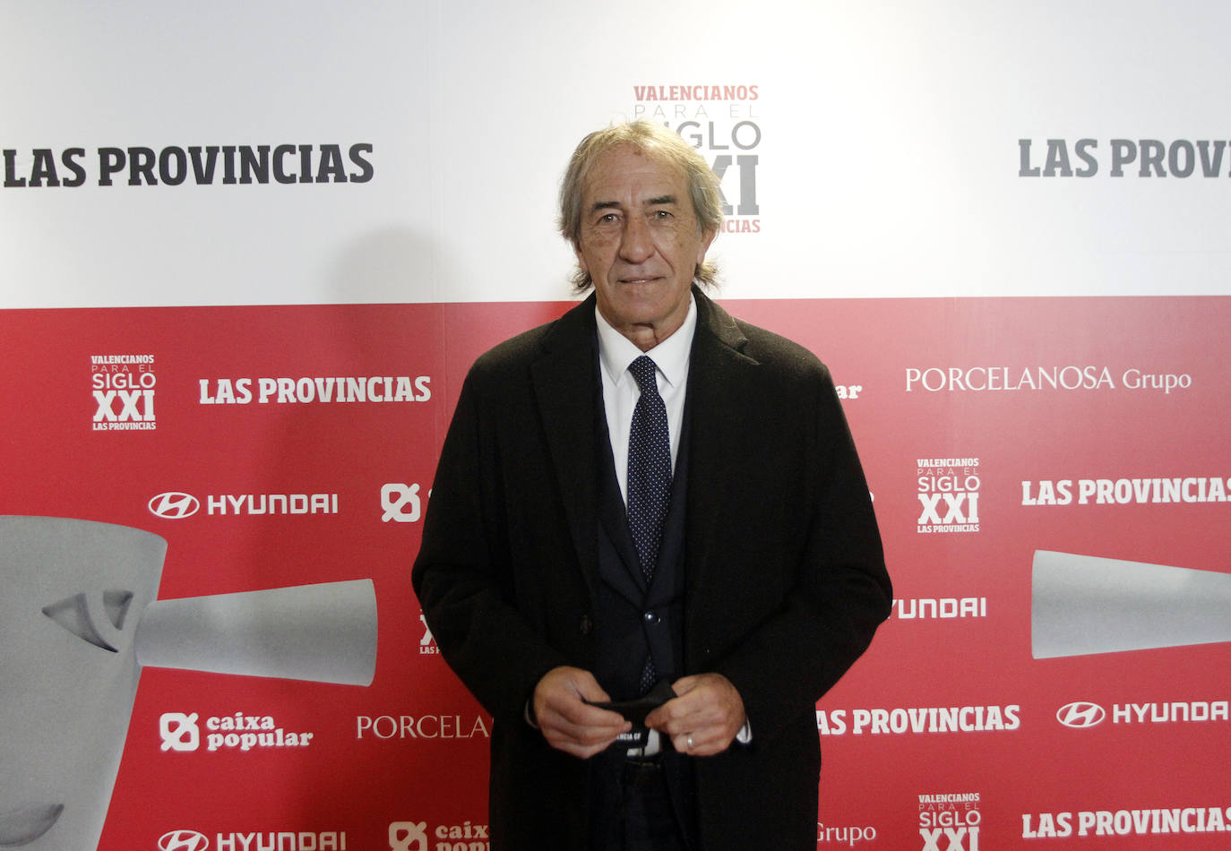 Ricardo Arias acudió como embajador del Valencia.