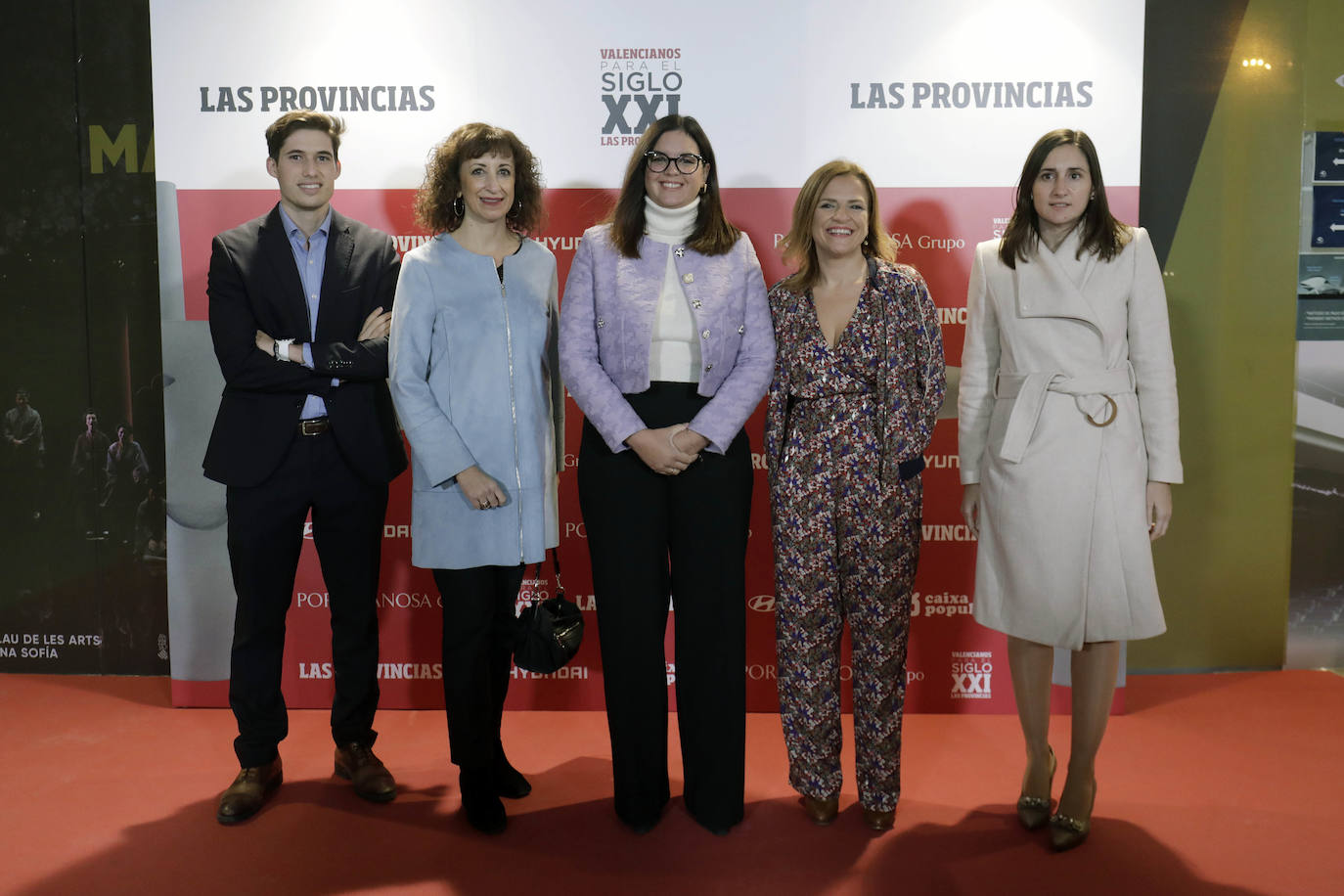 Los concejales socialistas del Ayuntamiento de Valencia Borja Sanjuán, Maite Ibáñez, Pilar Bernabé y Elisa Valía, junto a la vicealcaldesa Sandra Gómez (centro).