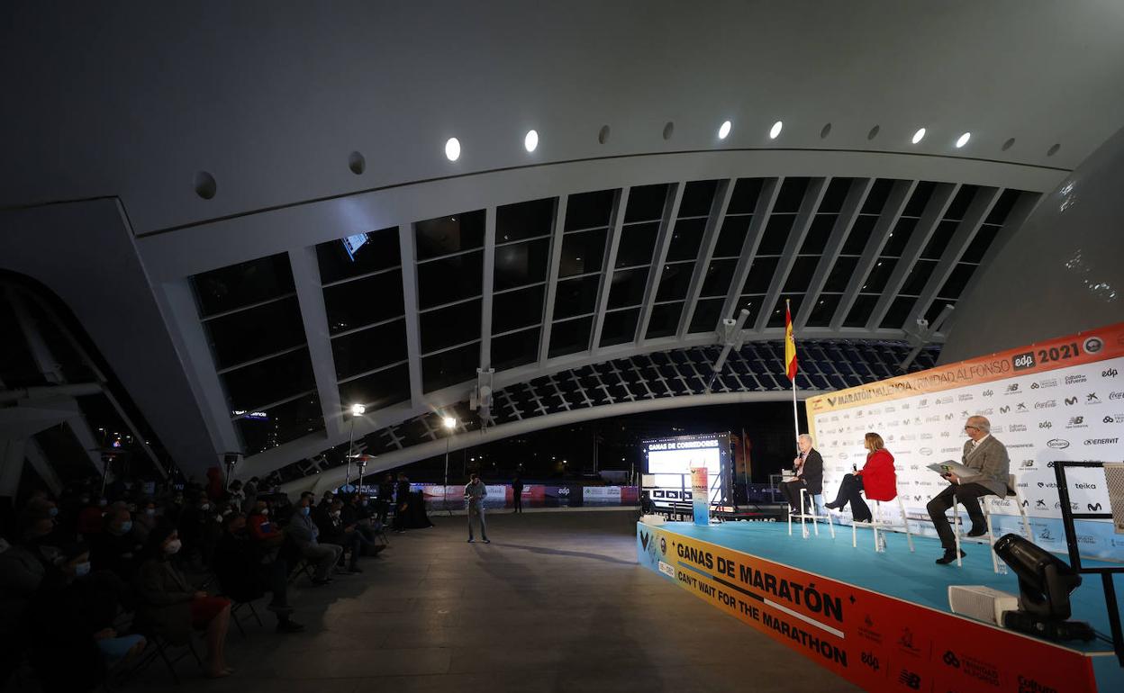 L'Hemisfèric acogió la puesta de largo del maratón. 