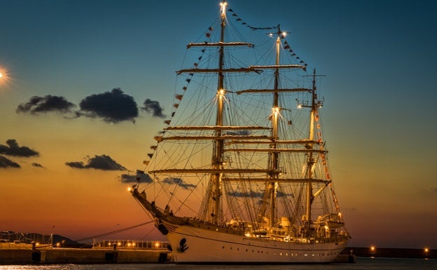 El barco de la Navidad atraca en Valencia. 