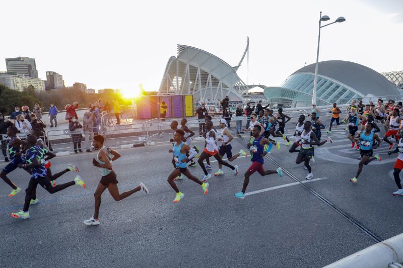 Corredores en el Maratón de Valencia de este domingo, 5 de diciembre.