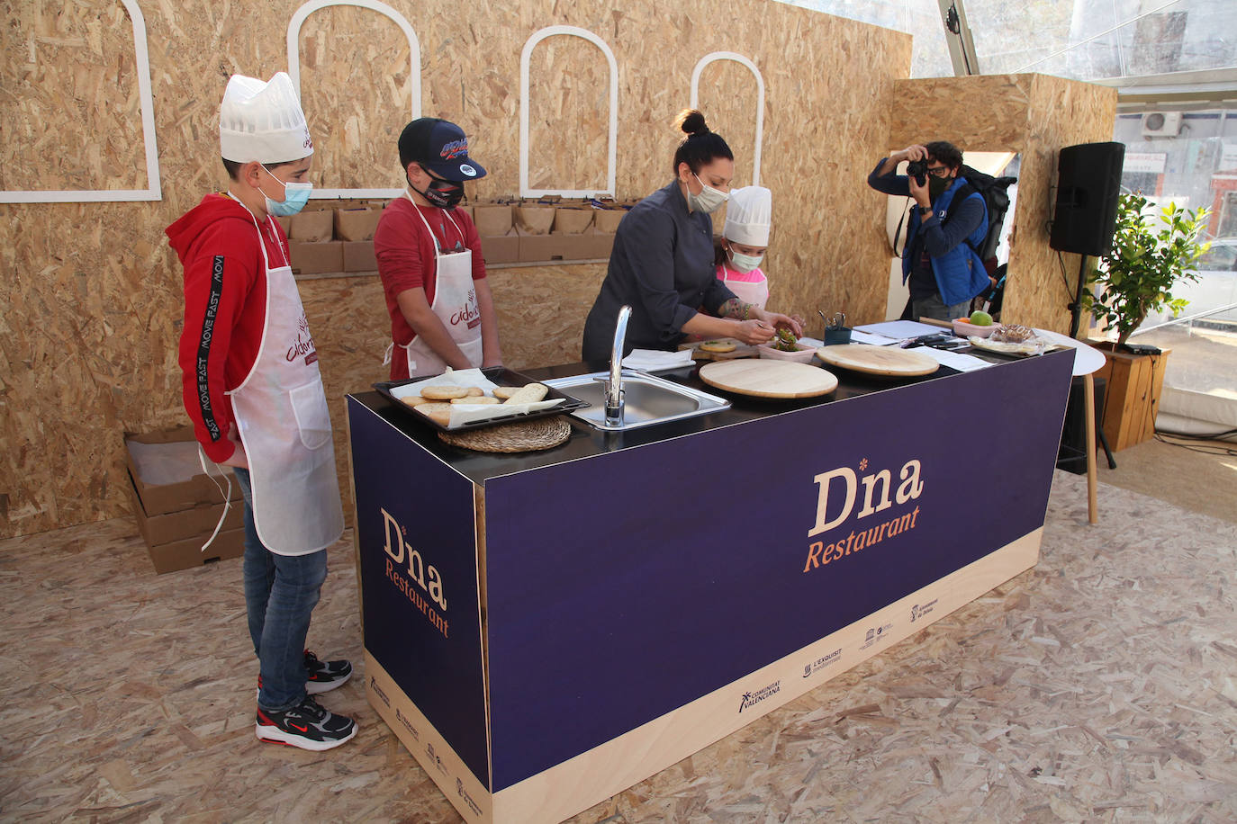 El festival gastronómico de Dénia ha concluido con éxito su cuarta edición, en la que ha mantenido la vocación con la que nació: acercar la gastronomía al ciudadano.