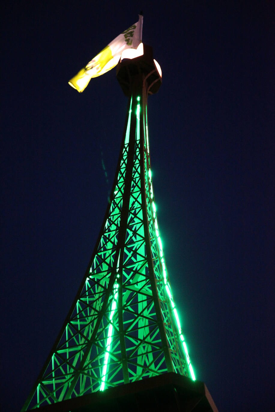 Ponen a la venta las luces de la Torre Eiffel