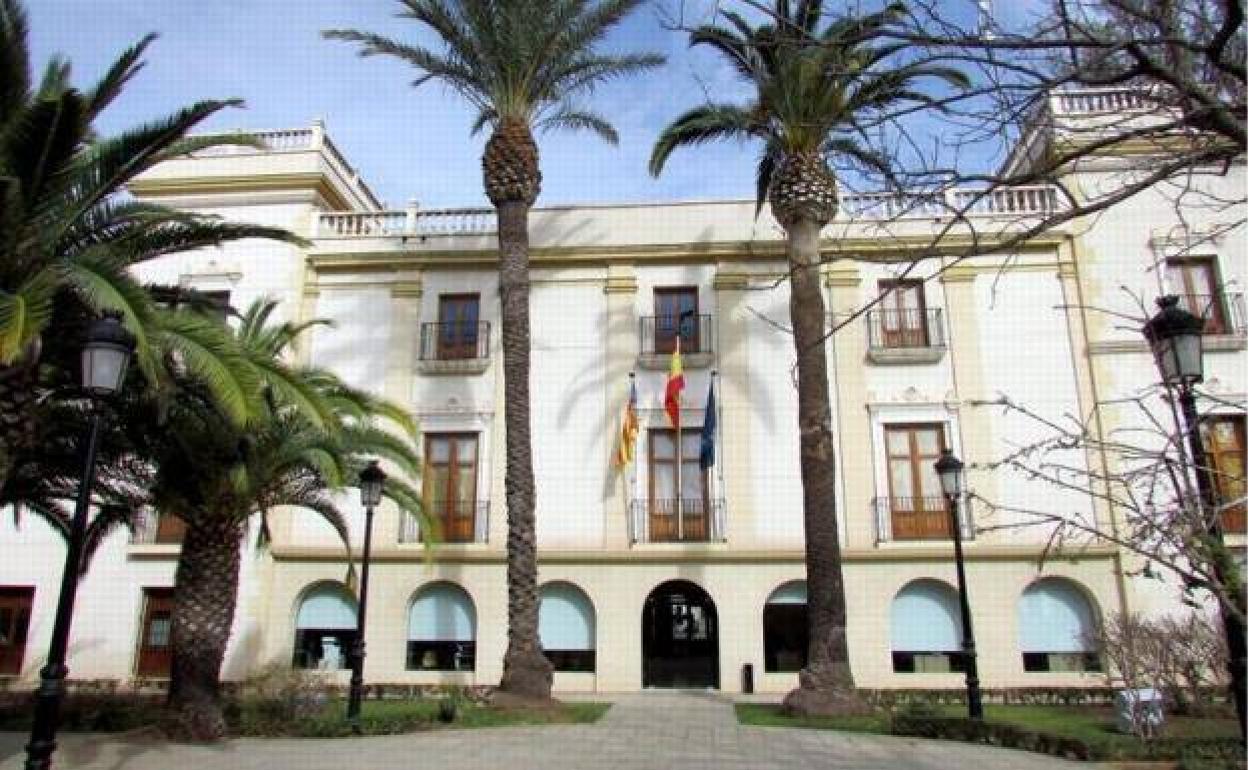 Ayuntamiento de Moncada. 