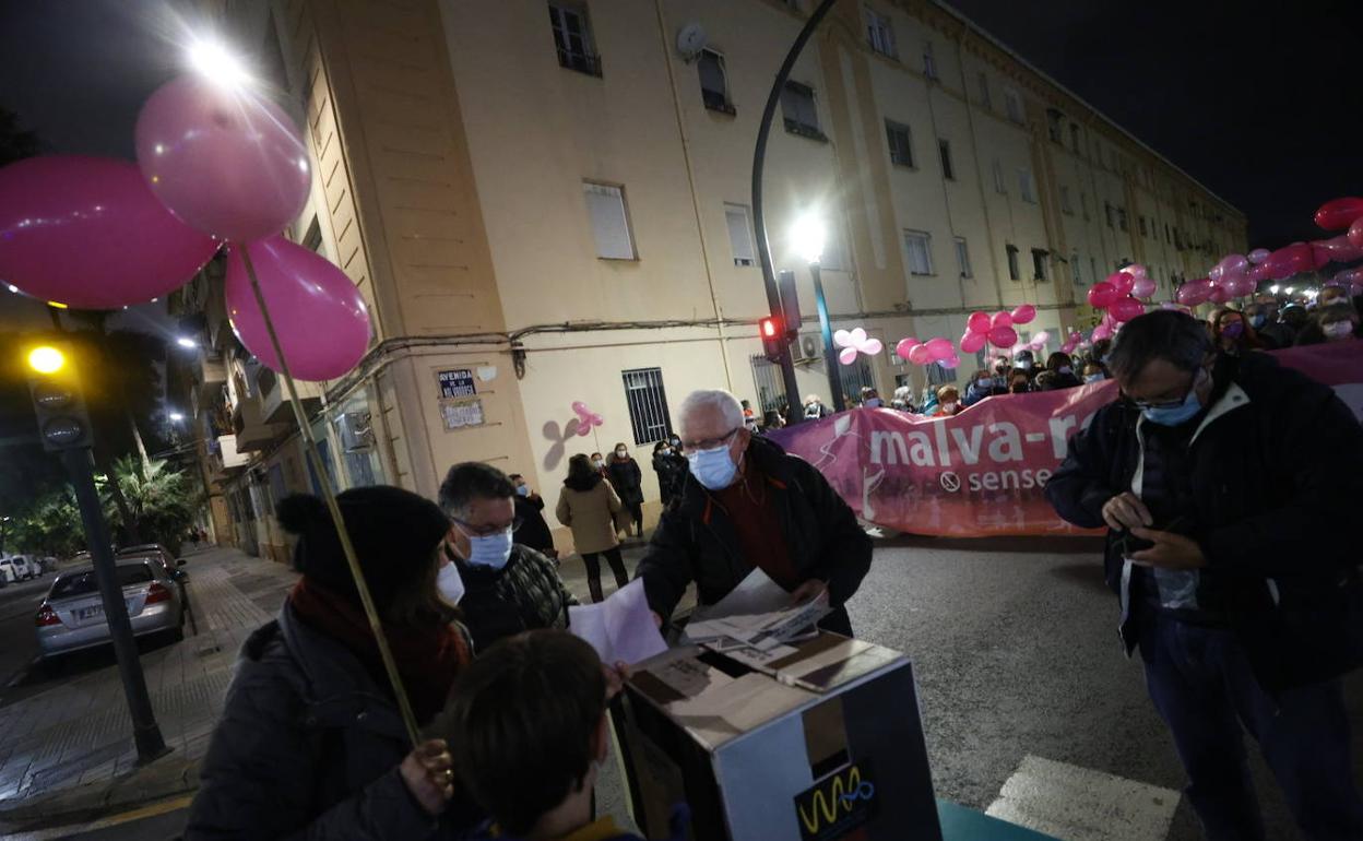 Protestas en la Malvarrosa | La Malvarrosa escribe su carta a los Reyes: un plan integral contra la droga