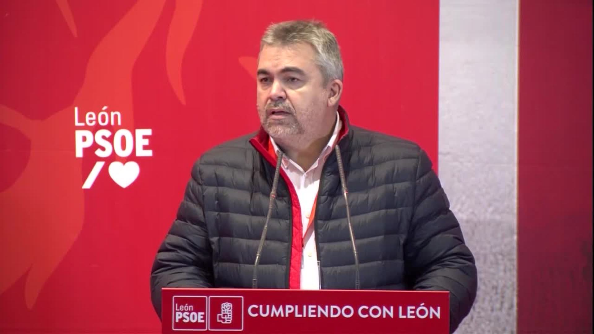El PSOE pide a Pablo Casado que esté "a la altura"