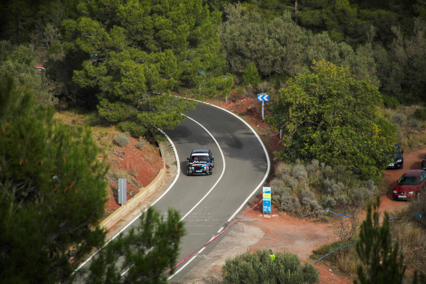 Fotos: Espectacular subida al Garbí con 60 coches por la Calderona