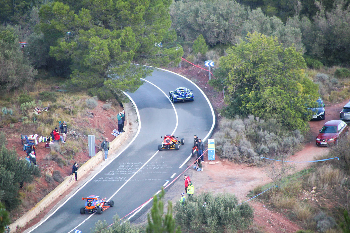 Fotos: Espectacular subida al Garbí con 60 coches por la Calderona