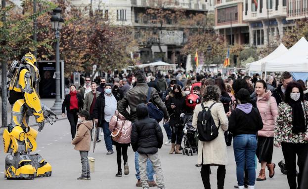 La incertidumbre por la pandemia se instala en puertas de la Navidad en la Comunitat