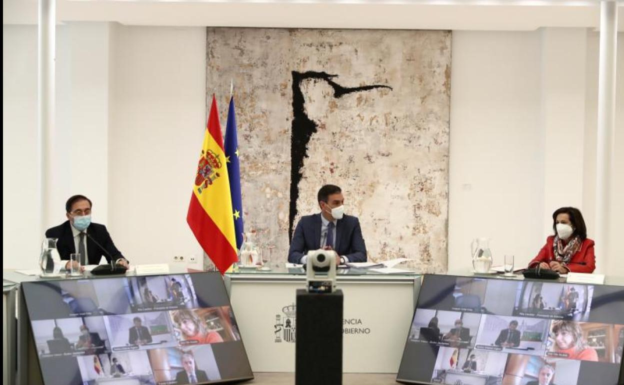 Sánchez preside la reunión del Patronato de la Fundación Centro para la Memoria de las Víctimas del Terrorismo. 