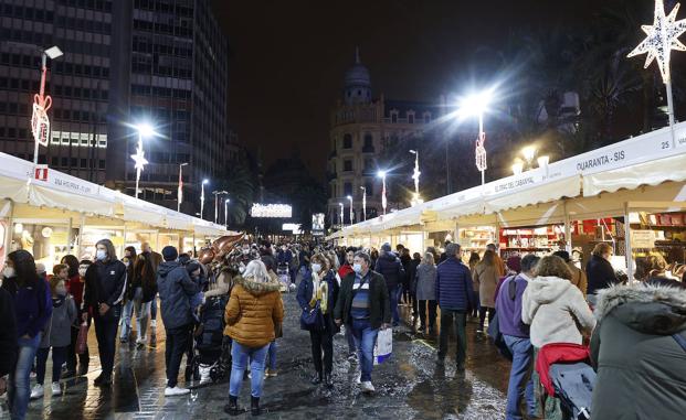 Así quedan las restricciones para Navidad en Valencia tras las medidas anunciadas por la Generalitat y Sanidad