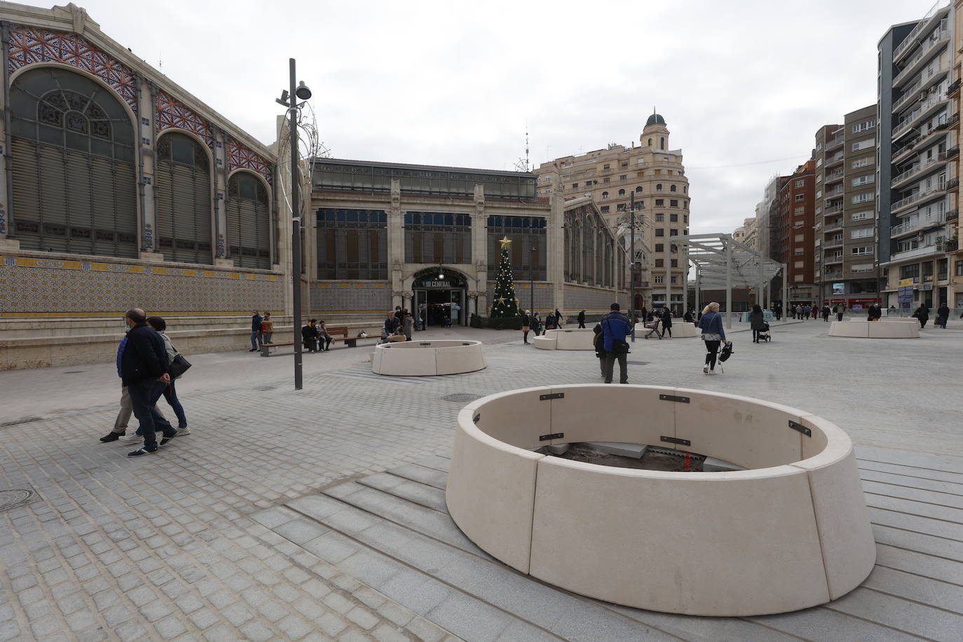 La plaza de Ciudad de Brujas de Valencia.