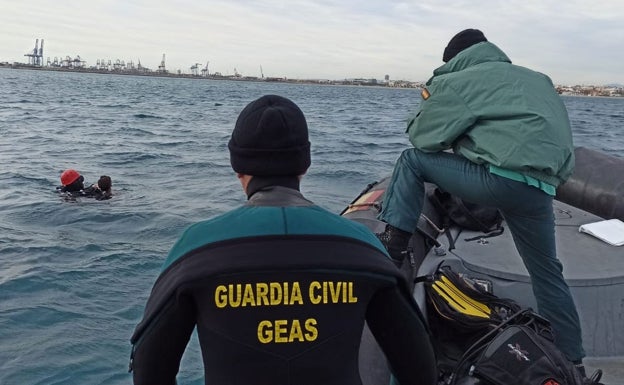 Imagen de archivo de un rescate en el mar.