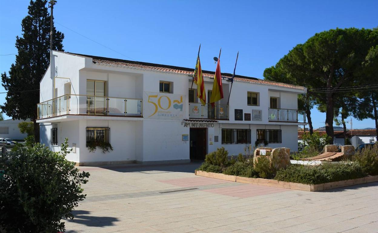 Vista del ayuntamiento de Loriguilla. 