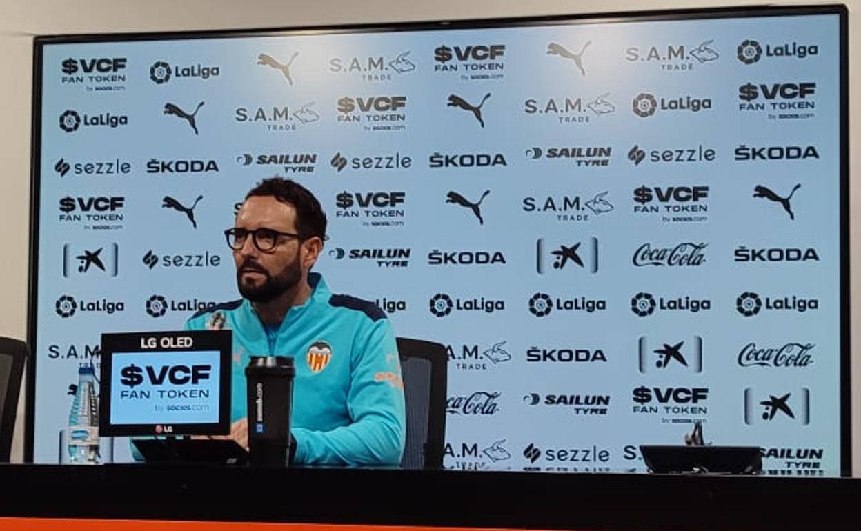 José Bordalás, durante la rueda de prensa en Mestalla