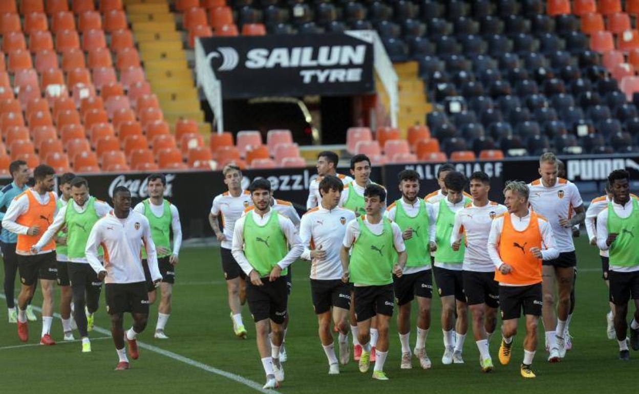 El Valencia en un entrenamiento