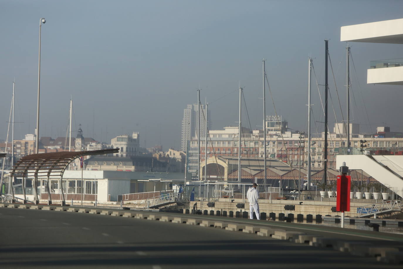 Fotos: La niebla cubre Valencia (2 de enero de 2022)