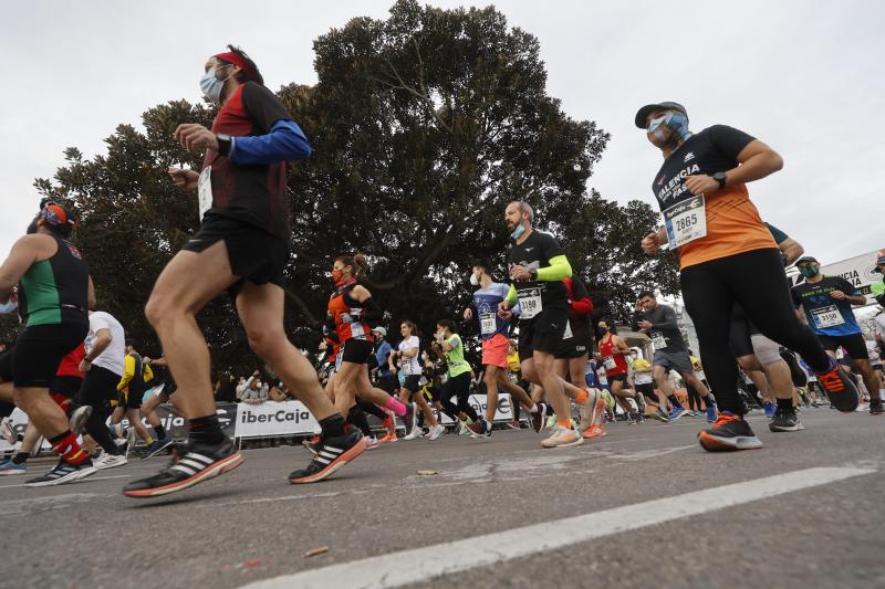 Fotos: Búscate en la salida de la carrera 10K Ibercaja de Valencia