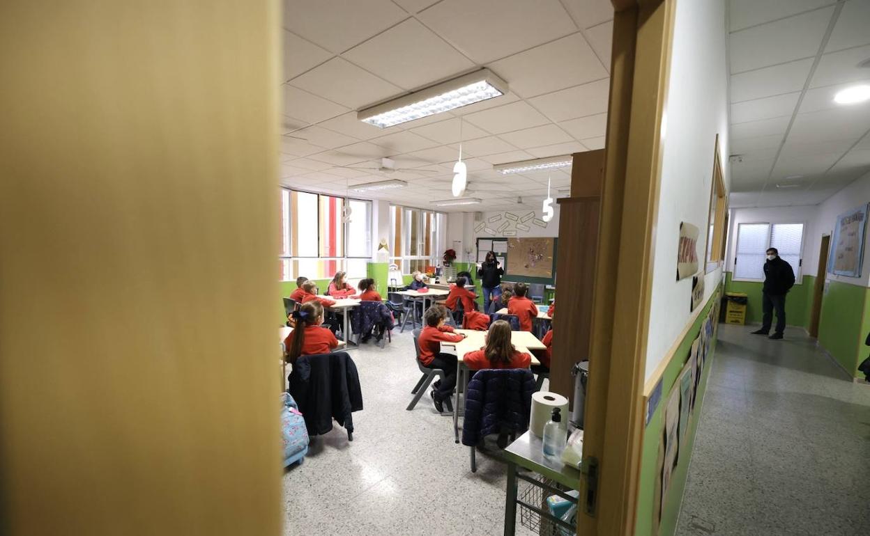 Primer día de clase tras la Navidad en Valencia. 