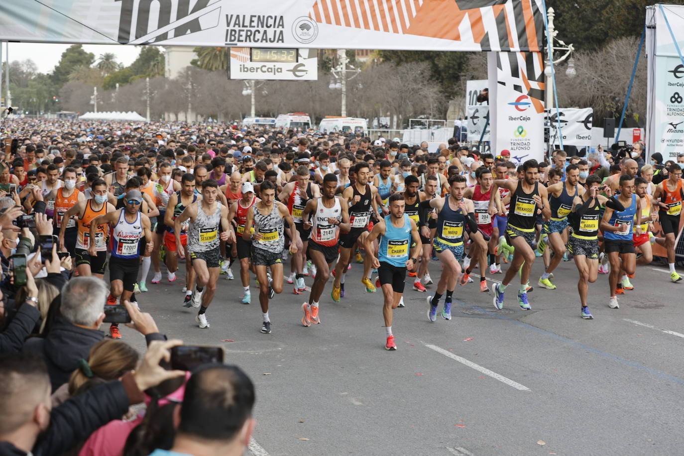 Fotos: Todas las fotos de la carrera 10K Ibercaja de Valencia 2022