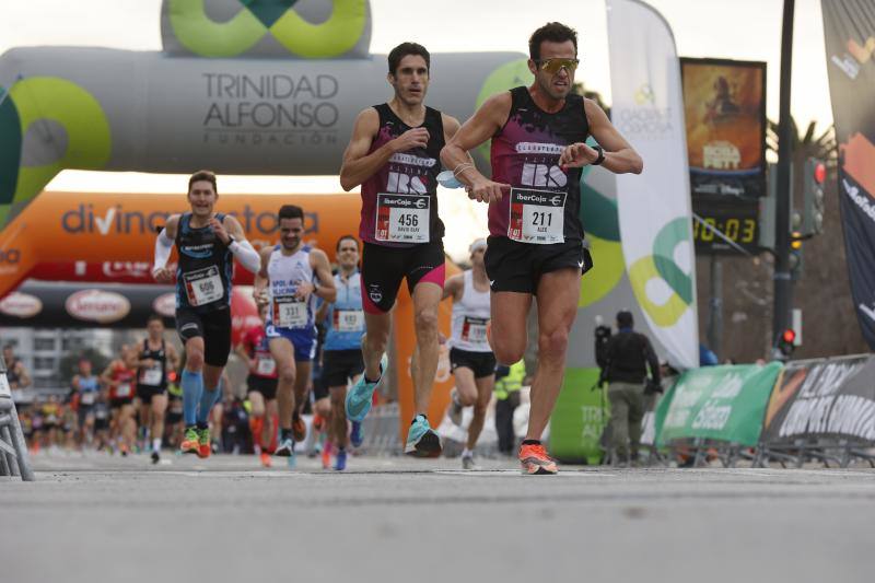 Fotos: Todas las fotos de la carrera 10K Ibercaja de Valencia 2022