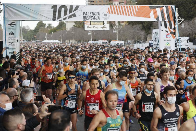 Fotos: Todas las fotos de la carrera 10K Ibercaja de Valencia 2022