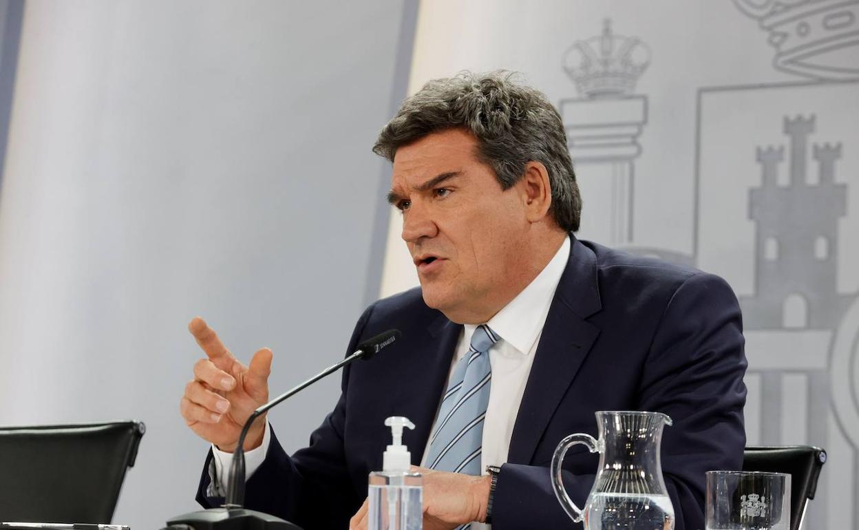 El ministro de Inclusión, Seguridad Social y Migraciones, José Luis Escrivá