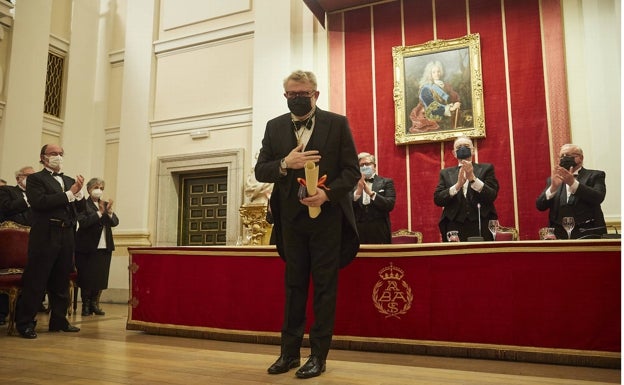 El valenciano Miguel Falomir ingresa en la Academia de San Fernando