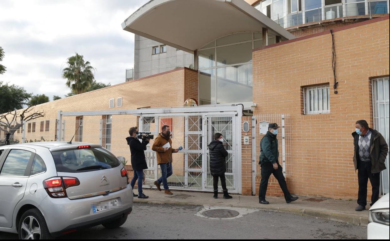 Residencia de ancianos de Moncada este miércoles, el día después de la tragedia.